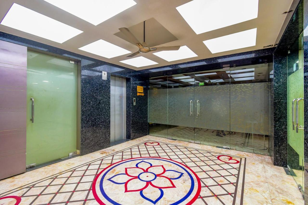 Hotel N S International Калькутта Экстерьер фото